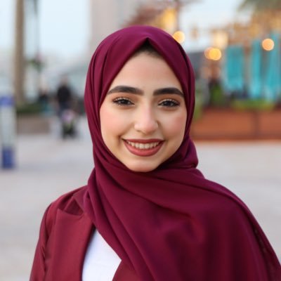 إعلامية وصانعة محتوى 🎬 اللهُم أجعلني طيبة الذكر والأثر 🇵🇸