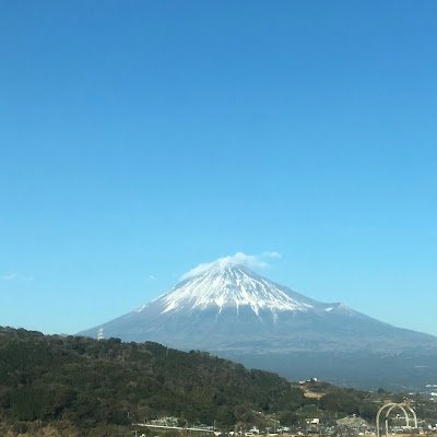 w3DAKSDwqz19712's profile picture. 富士登山経験⛰️家族大切/中学、高校教員免許/ 自然大好き/世界平和/
