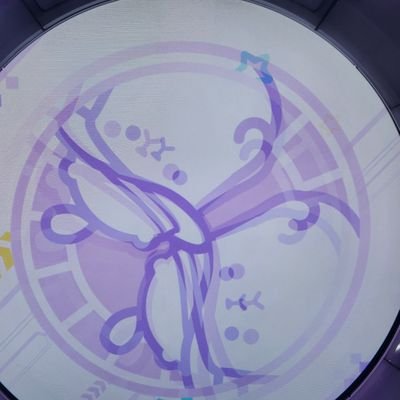 ssroguerogue's profile picture. 리듬계/사볼마이덱팝
@muffky 일상계