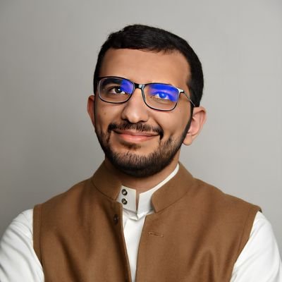 مصمّم واجهات وتجربة المستخدم UI/UX ✨️ | أشارك رحلتي ويوميّاتي هنا 🙌🏻 | مهتم بالرّوتين وأساعدك في تحسين جودة حياتك 🤍.