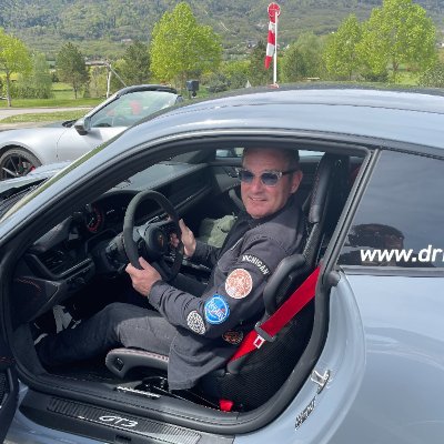 BRIQUETPhi90's profile picture. 