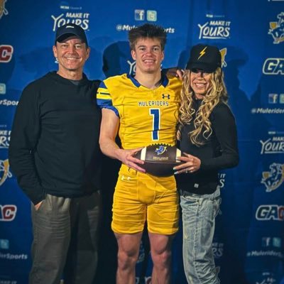 Walker & Charlie’s mom.❤️Raising 2 godly men that LOVE to compete. National Champion/All American Wrestler•Football•Track•7v7•Basketball James1:17 🙏🏻