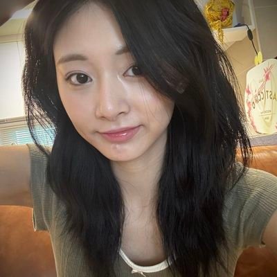 ky_rialb0's profile picture. ⑅     
  
               ✿