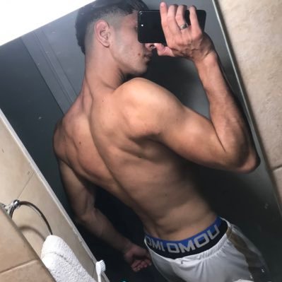 Thiagook1905's profile picture. ig: thiago_santillan_