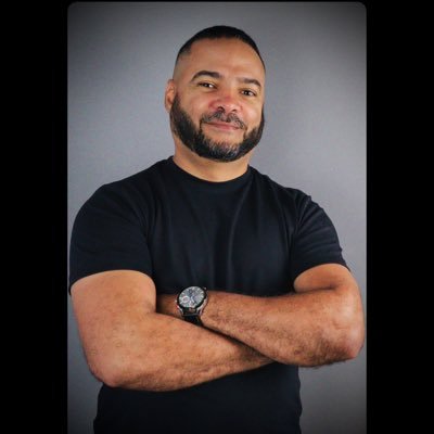 Servidor Público; Blogueiro; Analista Político e Radialista. WhatsApp (79) 99672-6626