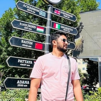 saadansari9718's profile picture. 