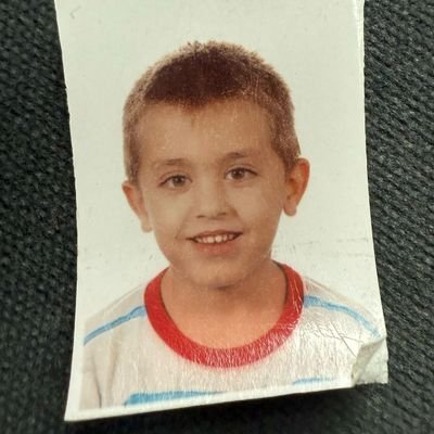 Quién es el dueño de esta pocilga                            
             Le contaré a mis hijos que vi jugar a Toni Kroos