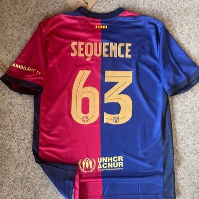 THE SKY IS SO WIDE FOR BIRDS TO FLY WITHOUT TOUCHING EACHOTHER BARCELONA ....DJ SEQUENCE 🦅.PSALM 91 ALUMINUM MATERIALS DISTRIBUTOR @FCBARCELONA WIZKIDFC🦅🦅