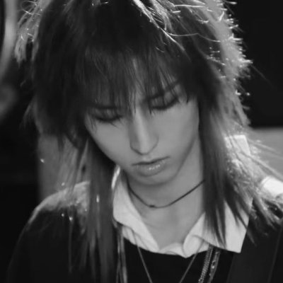 she/her | be/eng/pl/no | villain 👾 | nswer | tired k-rock and k-pop stan
