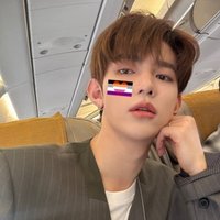 zu (@homotron2137) 's Twitter Profile