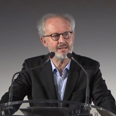 Historien qui aime bien le Portugal et le vélo