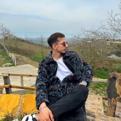 mehmetbadiik's profile picture. Köpek gibi çalışıp kral gibi yaşamaya çalışan @galatasaraySK