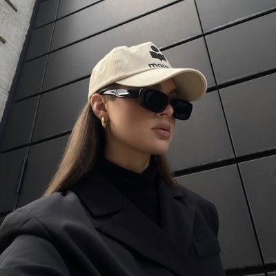 sh0o_23's profile picture. اذا تحتم عليك السقوط كُن نيزكاً