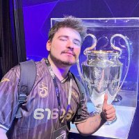 Barış (@barisijen) 's Twitter Profile