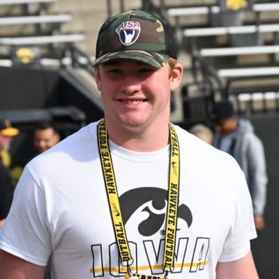 6’2|265 lbs |2027 |DT/D/OLine | USAWeightlifting National Champion 🥇x2 USA Weightlifting National Team Member|Kuemper Catholic School|3.6 GPA