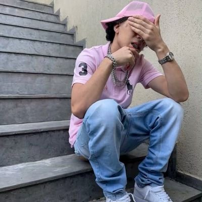 br38101680's profile picture. Pablo