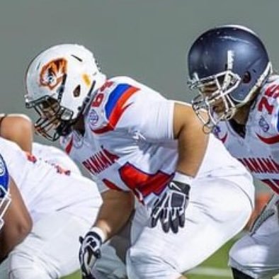 Adrian Angarita| OL/DL | 6โ2โ | 306 lbs ๐ Player for Tigers (PMFL) ๐ฏ https://t.co/QtNeXgxdJu ๐ Class of 2022 Hard work beats talent
