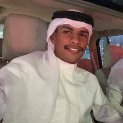 وعن ذكر الله لا تغفلوُن استغفر الله واتوبُ اليه