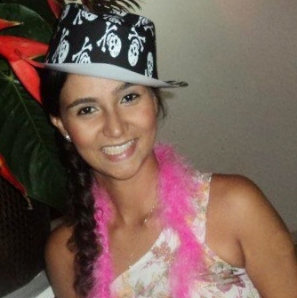 Sabrina_sdsc23's profile picture. Não tenho medo e sigo em frente,sem ligar se vou acertar ou errar;corrigindo erros e fazendo amigos;vivendo a vida como se não correce perigo e assim vou!