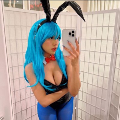 GIO-22-BI-do other stuff too-dm me to find out more or just to talk 💨 ❄️ dms open #Ari
