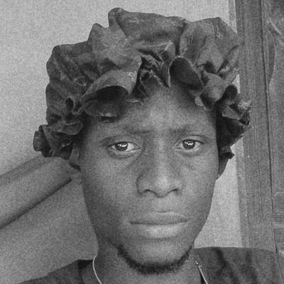 Sommycharley's profile picture. Aim for the moon if u miss it u might hit a star |
Mystery guy 🌟🌎💡💙|
music 🎵  
     Lord into your hands I commend my spirit.
Blues💙💙💙💙