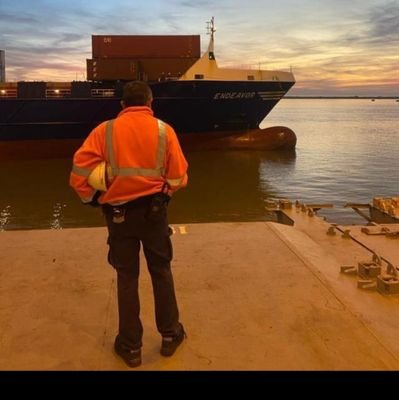 LANGOS's profile picture. Proud to be a docker. Ingeniero de ilusión , estibador de profesión. En los mercados: Compra fortaleza , vende debilidad. The trend is your friend
