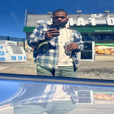 key_deez's profile picture. Soccer, random thoughts and sometimes I practice my prose