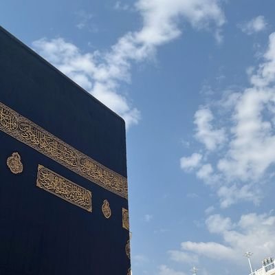 AsmaaElsha75715's profile picture. إنَّ مَعِي رَبِّي)):

سلوَة القلب المُتعب.