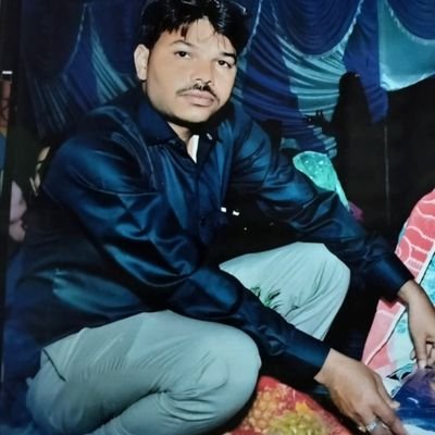 LokeshGomil's profile picture. {भीम सैनिक ,#जयभीम #नमोबुद्धाय ( अम्बेडकर वादी है संघर्षों केआदी हैं)(#M.A.B.ed)अन्याय के खिलाफ हमेशा आवाज बुलंद करना #100f/b(राजस्थान)