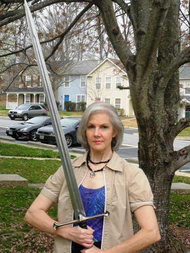 I am a #YA writer with grand designs, who loves  #Hogwarts and #MiddleEarth, and wields #Anduril with authority. ;-)