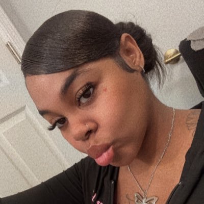 _TheRealTaniaa's profile picture. ✨Boy Mom ✨ Chapter 27 ✨Pisces✨