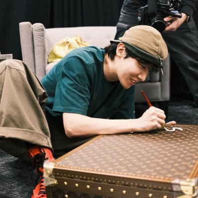 que los BTS le lancen una fecha a la hambreada en su paĆs (yo soy la hambreada)