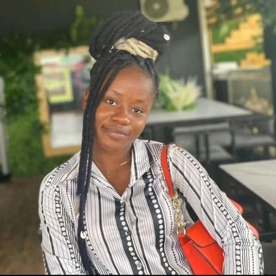 FavourGift123's profile picture. I am FAVILLE, 
A social media manager who help brands build online visibility✨
A Content Creator✨
And an event curator✨