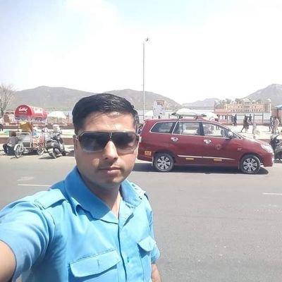 manojsingh1675's profile picture. 