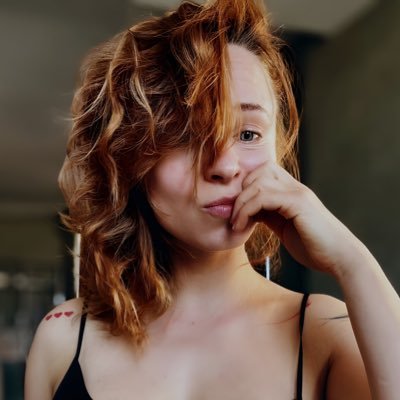 потешная, пиздец. 150 см. тг: https://t.co/FJhvzBmF3Z