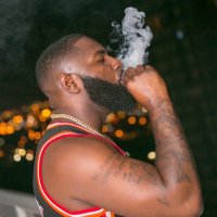 GB (@_geezy51) 's Twitter Profile