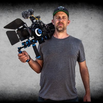 🎬Film Director | Screenwriter | Producer 🎥 Summer Of Sell Documentary (filming),
Message Compromised (Post-Production), Art of the Brew (2023)