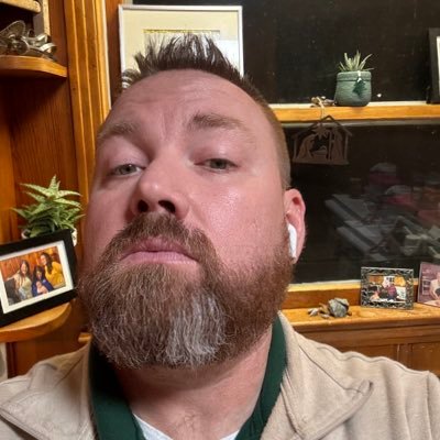 Forgiven Christian, Devoted Husband, Dedicated Father, Retired Servant Soldier, and Hardcore Vols Fan. (Philippians 4:13) #EnchanceTheCorps #GoV2X