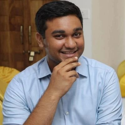 VM 18 | HITS 23 | RMIT 27
AERONAUTICAL ENGINEER
AVGEEK
CHENNAI - MELBOURNE