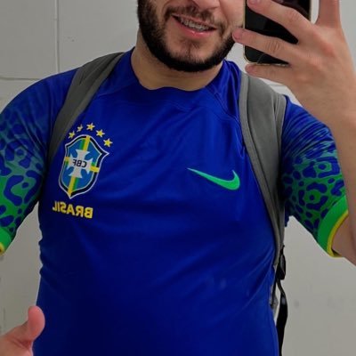 ZS - SP Pé 42. 🤣 Não curto broderagem. Dispenso curiosos, não aceito perfil sem mídia própria +🔞DM liberada, bora trocar ideia. 👍🏻
