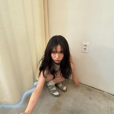 yerindaey0's profile picture. ෆ 𝗂𝗄𝗈𝗇 𝗈𝗇𝗅𝗒 𝗁𝖺𝗌 𝗂𝗄𝗈𝗇𝗂𝖼 ; 𝗂d @bobbyranika | based in seoul 🇰🇷 ₍ ⺣̤̬ ₎ ⋆꙳ ✿