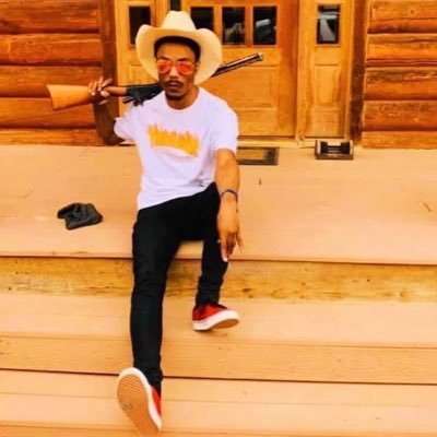 MarcusStalls94's profile picture. artist, joker and midnight smoker