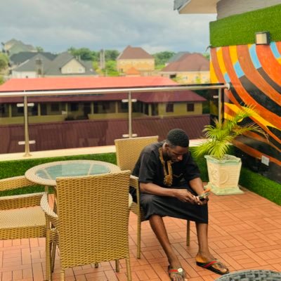 IfechukwuEgede's profile picture. Software Engr🖱️Web developer💻 Graphic designer🎨 Manchester United fan💪 I support any club that's not Chelsea😇 Wizkid fc✊