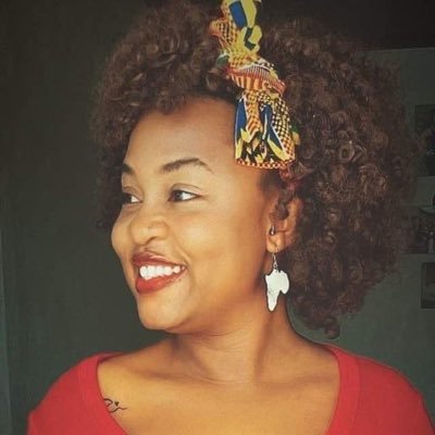 Hugger-in Chief. A woman of lyrics. Lecturer @ughe_org . PhD Candidate @UNIGEnews. Interested in Women’s Health and improving outcomes through research 🇷🇼📚🌻