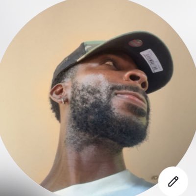 a proud /ˈləʊnə/, Crypto Enthusiast/ Real life coach/ Charismatic/ 📸 IG: Spitz100