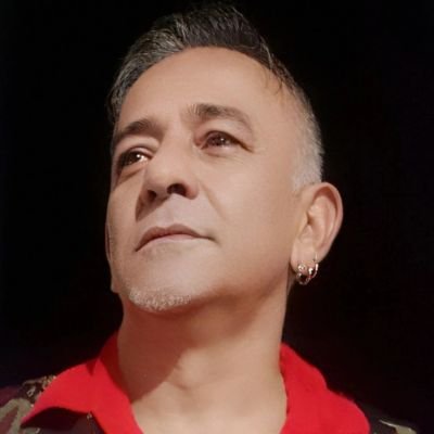 Jornalista e biólogo em construção. Militante das boas lutas, filho de Iansã e Xango. Gremista e bissexual
✊🏾❤️🏳️🌈🚩🇪🇪