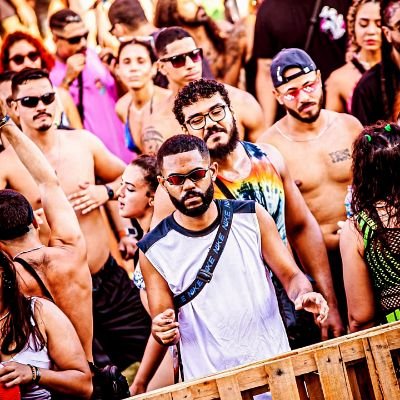 Amante do Trance 👽
Do Low ao High Bpm🔥🔥
apaixonado por Música🎶🎶