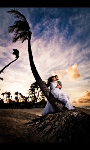 CloudyHammer's profile picture. I know what CloudyHammer means, she knows what cloudyHammer means, do you want to know what CloudyHammer means?