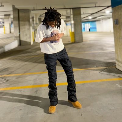 Specialize in trap beats, dark loops, and R&B songwriting.
Check out my beats now! 🔥👇🏽
