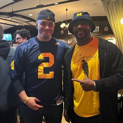 @GrindLinePod Founder/Co-Host. #GoBlue〽️ #LGRW #RedSoxNation